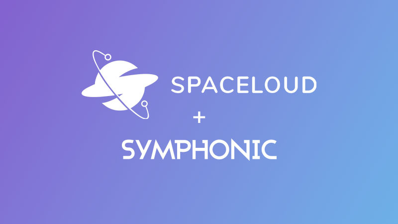 Los logos de SpaceLoud y Symphonic aparecen sobre un fondo degradado de púrpura a azul, con un signo de suma entre los nombres que indica una alianza o colaboración.