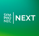 Texto blanco sobre un fondo degradado verde que dice "SYMPHONIC" en vertical junto a una línea vertical, seguido de la palabra "NEXT" en mayúsculas y en negrita.